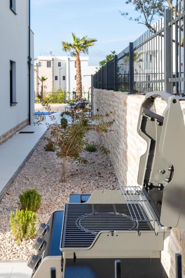 Luxury Apartment La Mer Murter Buitenkant foto