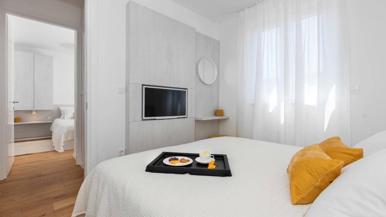 Luxury Apartment La Mer Murter Buitenkant foto