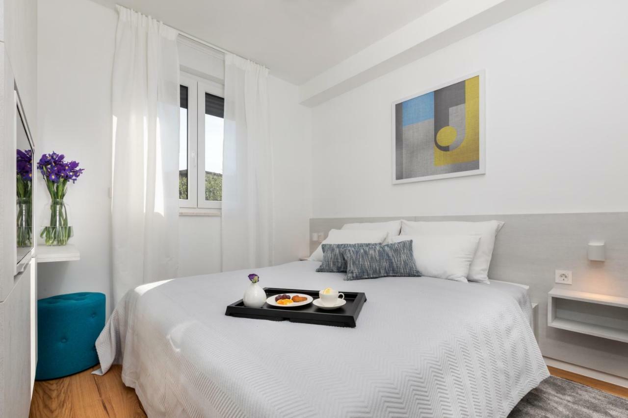 Luxury Apartment La Mer Murter Buitenkant foto