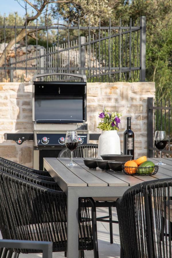 Luxury Apartment La Mer Murter Buitenkant foto