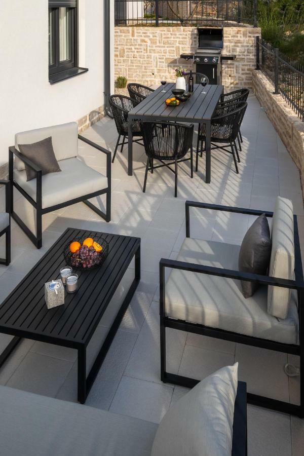 Luxury Apartment La Mer Murter Buitenkant foto