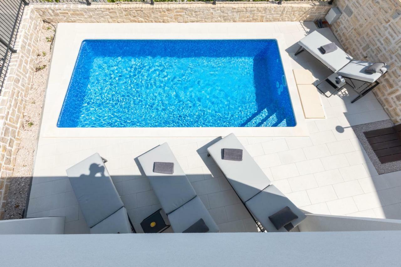 Luxury Apartment La Mer Murter Buitenkant foto