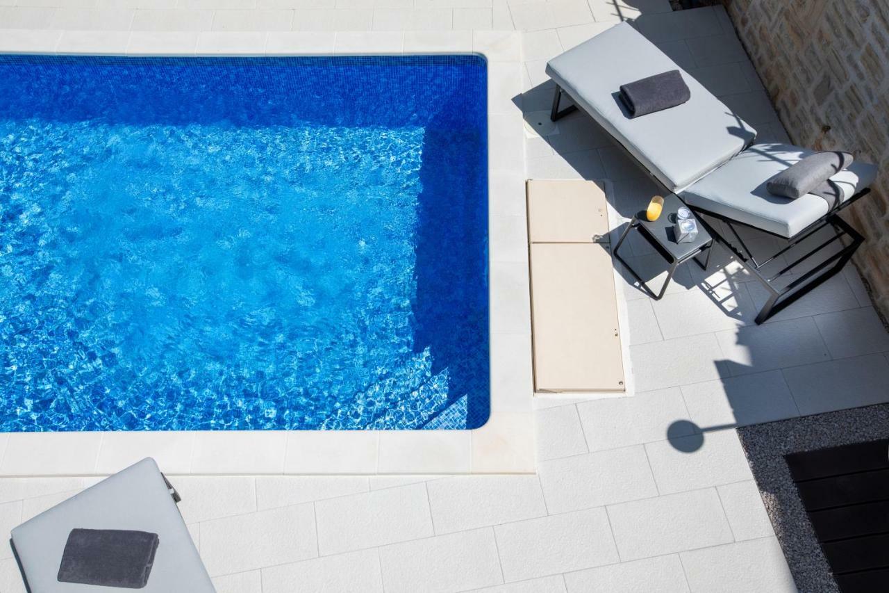 Luxury Apartment La Mer Murter Buitenkant foto