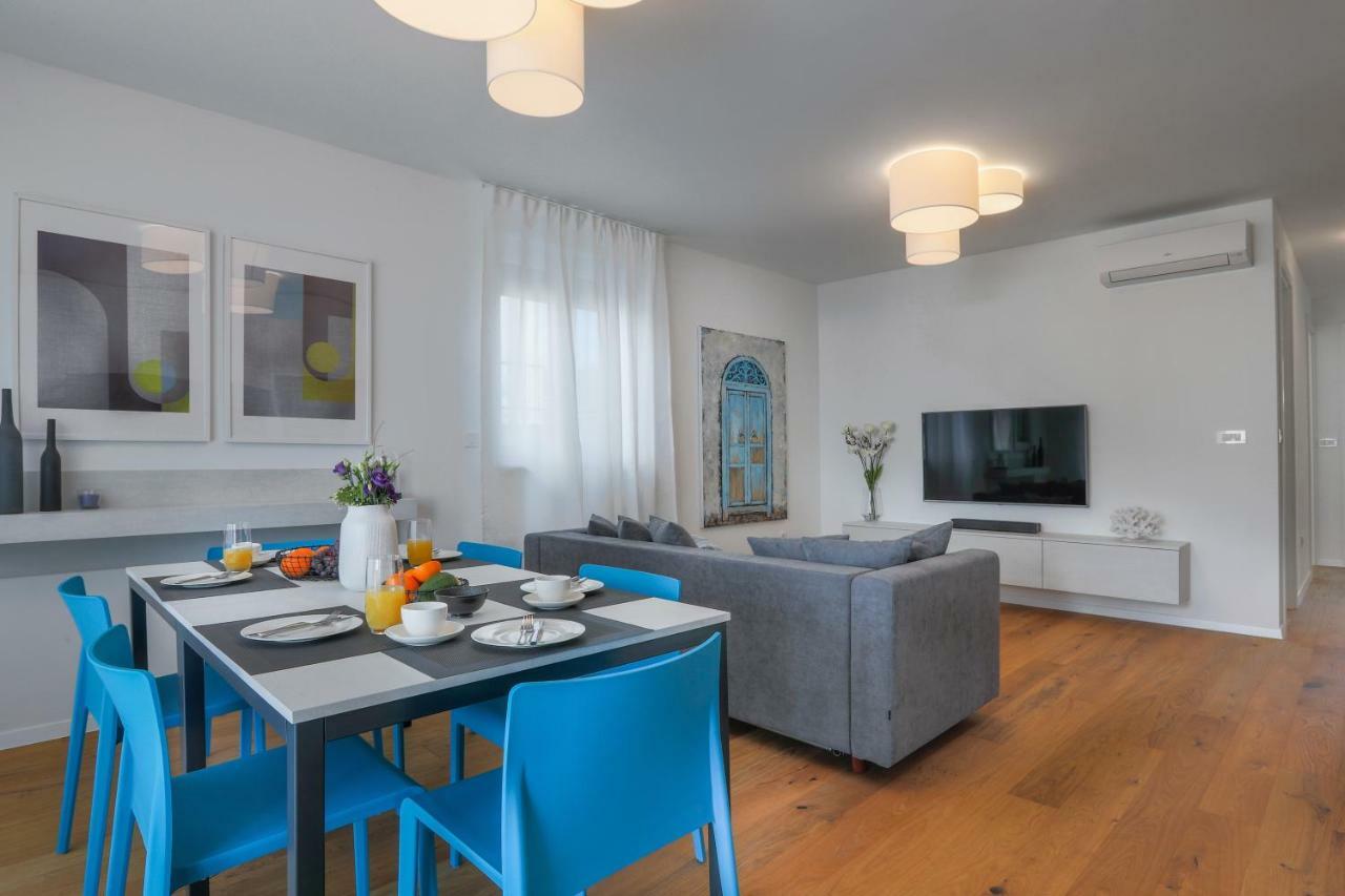Luxury Apartment La Mer Murter Buitenkant foto